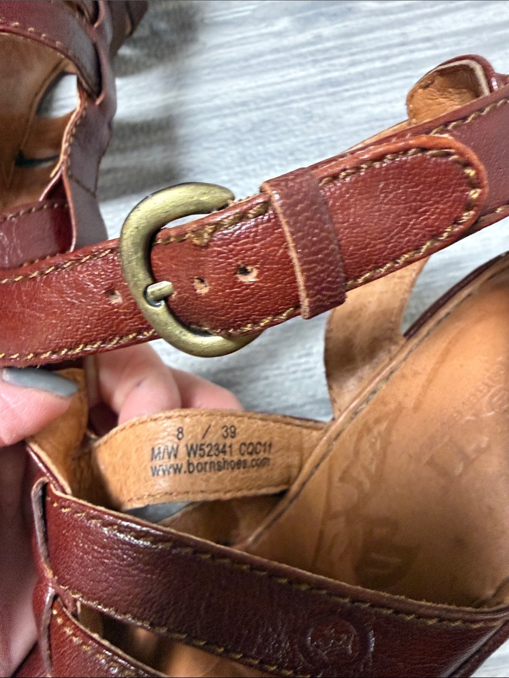 Born Brown Strappy Wedge Sandals Size 8 - Picture 7 of 7